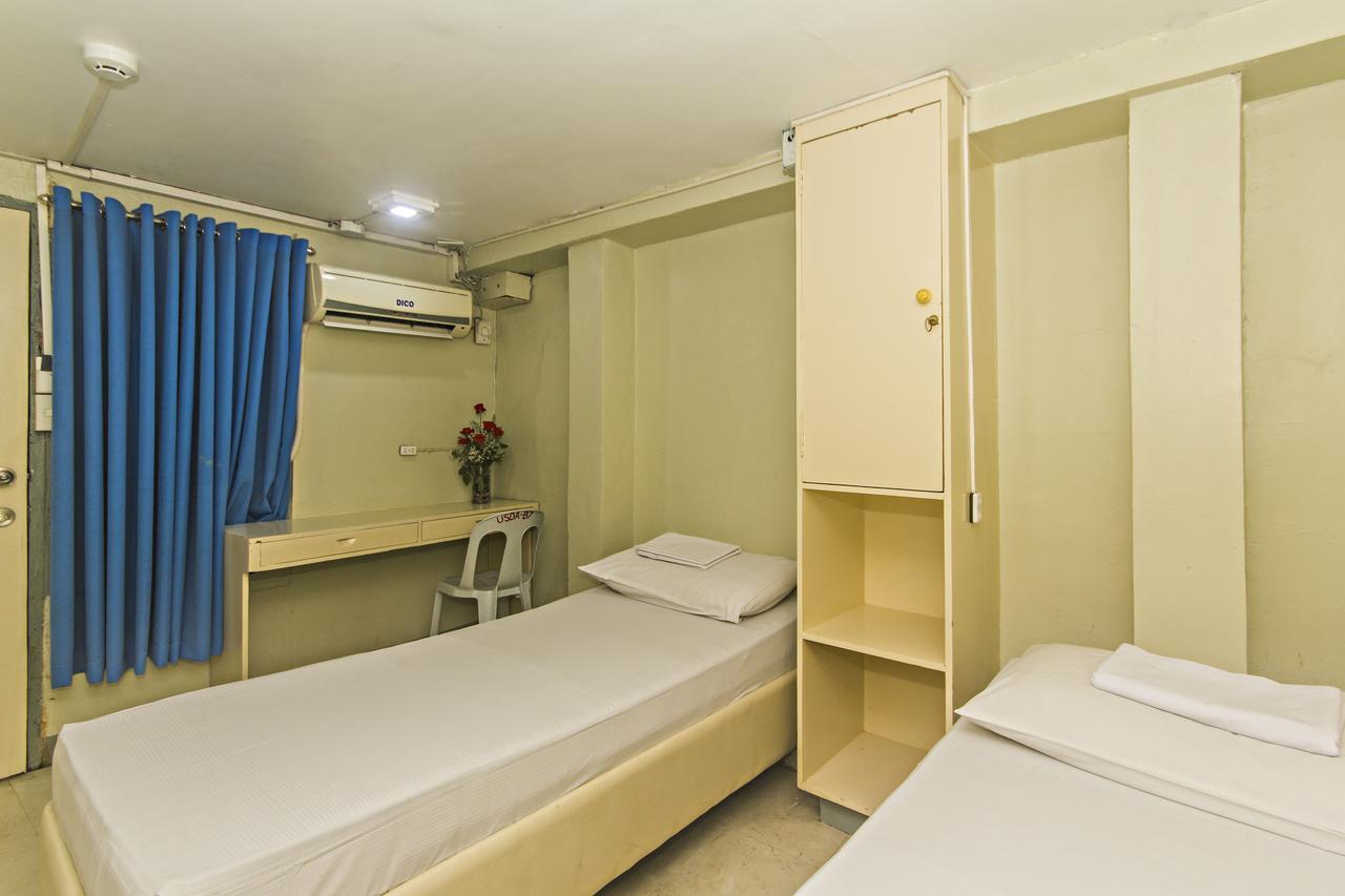 Usda Dormitory Hotel Cebu Szoba fotó