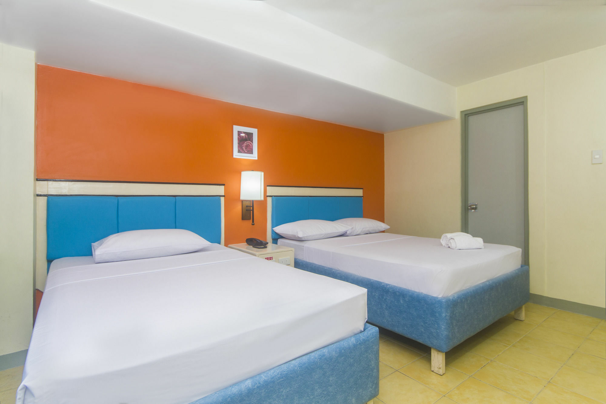 Usda Dormitory Hotel Cebu Kültér fotó